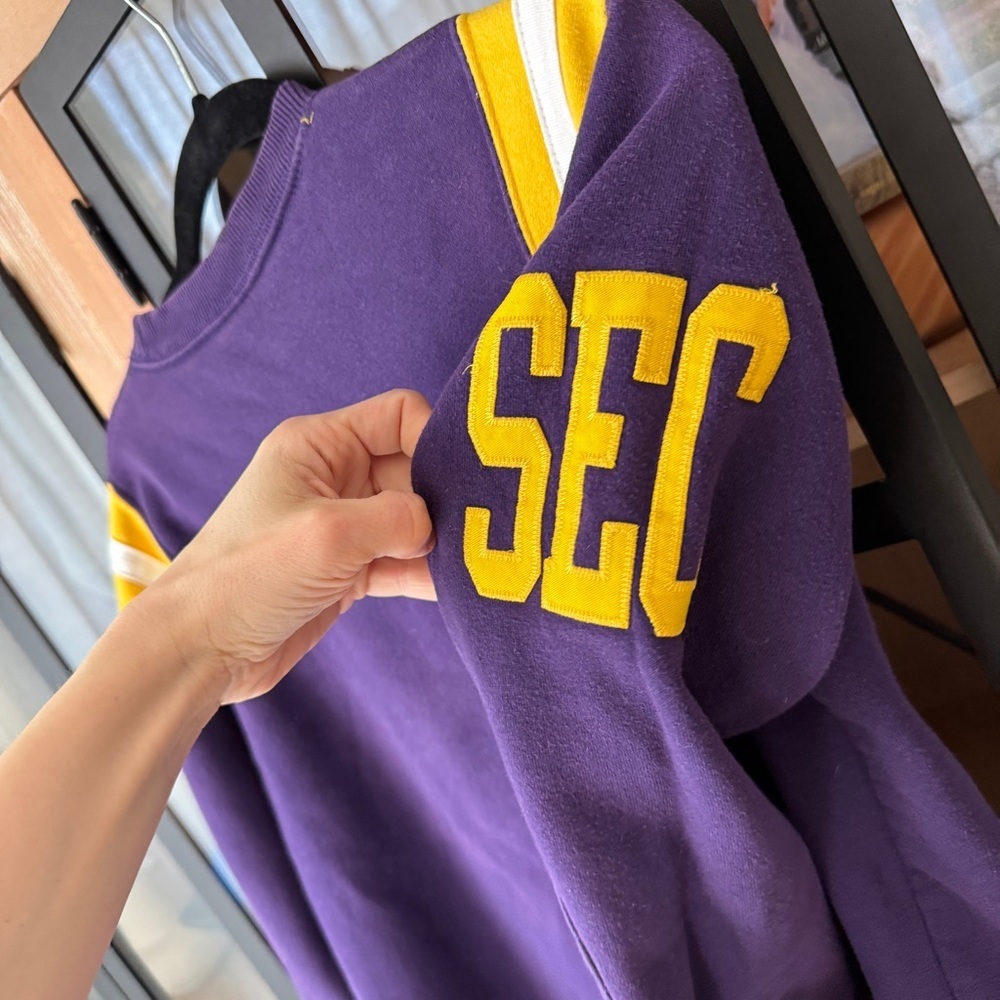 Vintage LSU Champions Crewneck Tigers Sweatshirt SEC Heritage embroidered patch - Picture 4 of 11
